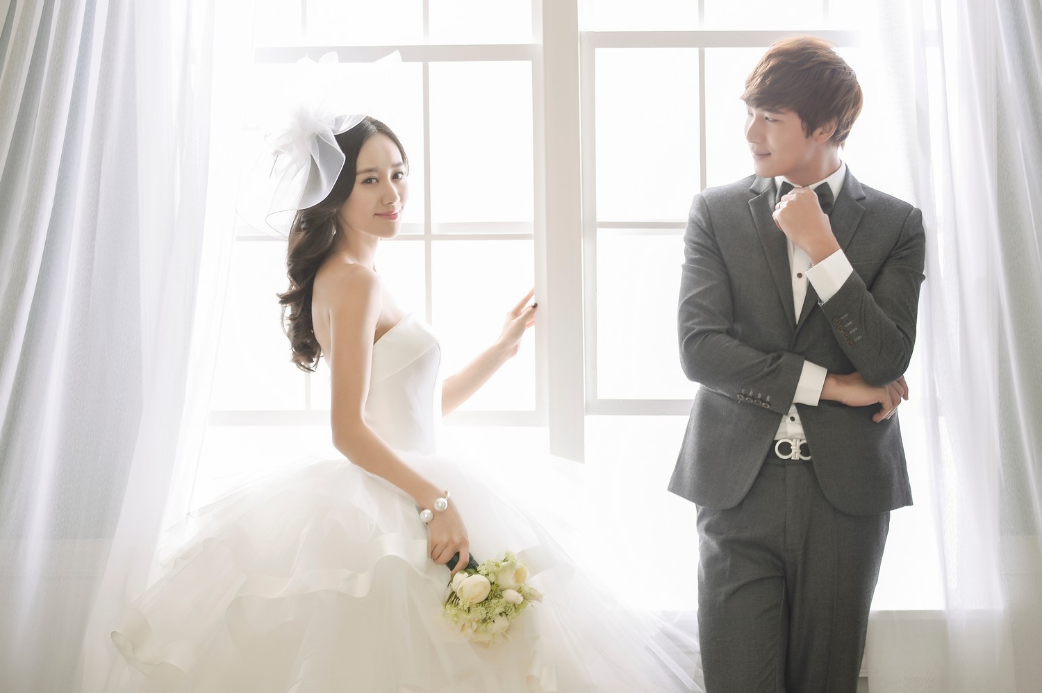 EZ二手婚紗禮服,婚紗攝影
